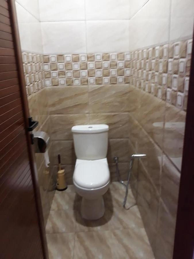 Rs Villas - Three Bedrooms Share Apartment With Private Room And Free Wifi And 100Mts To The Beach And Ac And 100Mts To Bus Stop And Pool Flic-en-Flacq Dış mekan fotoğraf